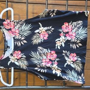 Derek Heart Black Floral Women's Top